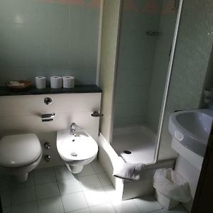 Studio con letto king size